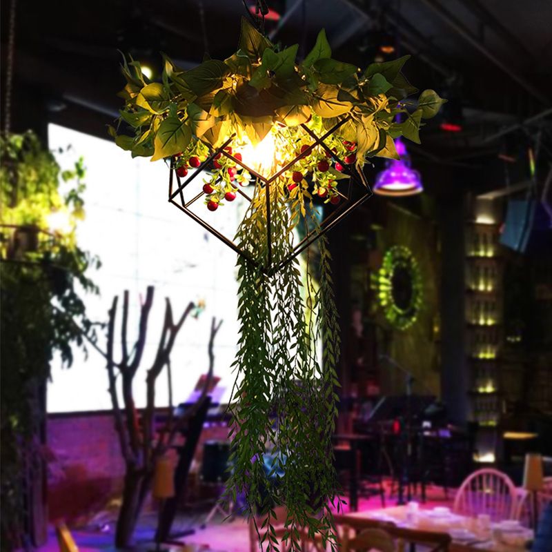 Industrial chandelier milk tea shop creative bar green plant chandelier Hunan restaurant retro flower shop decorative lamps