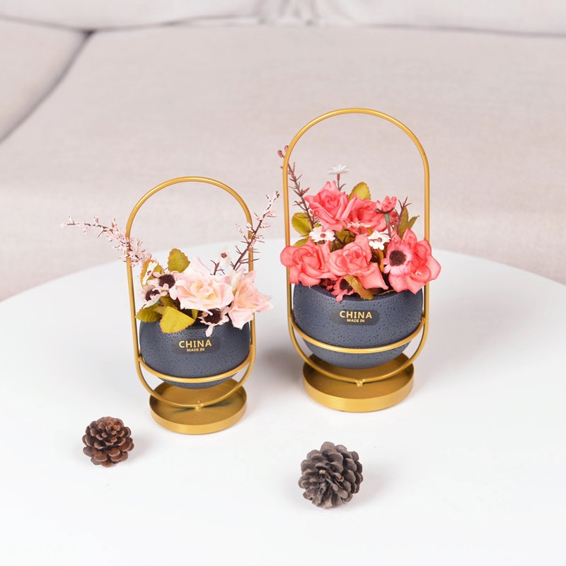 Shelf flowerpot undefined