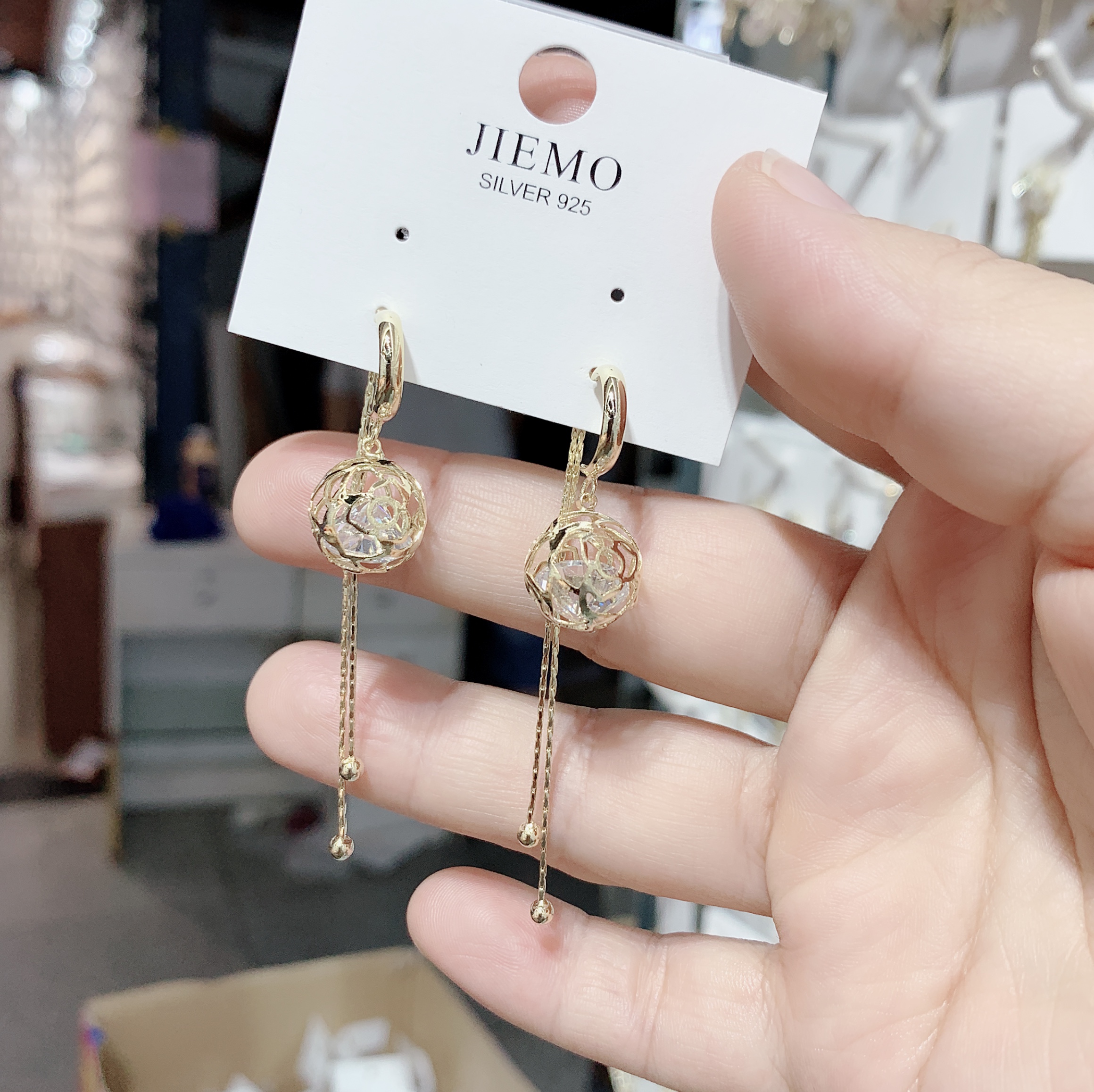 Tassel double-ear global ball details Picture
