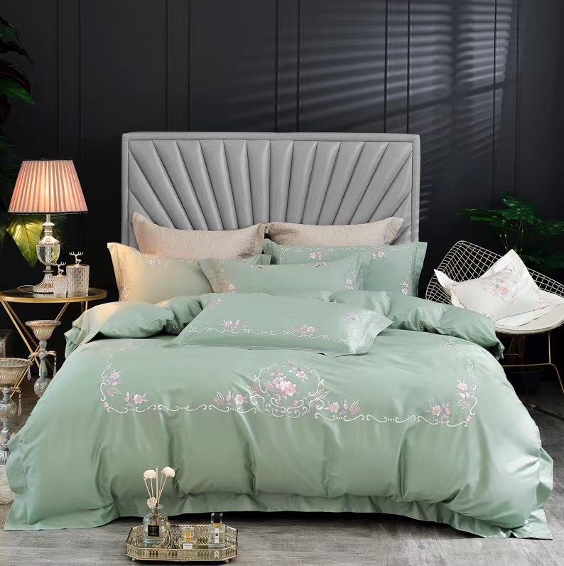 2020    新款【高密臻品】60长绒棉绣花四件套细节图