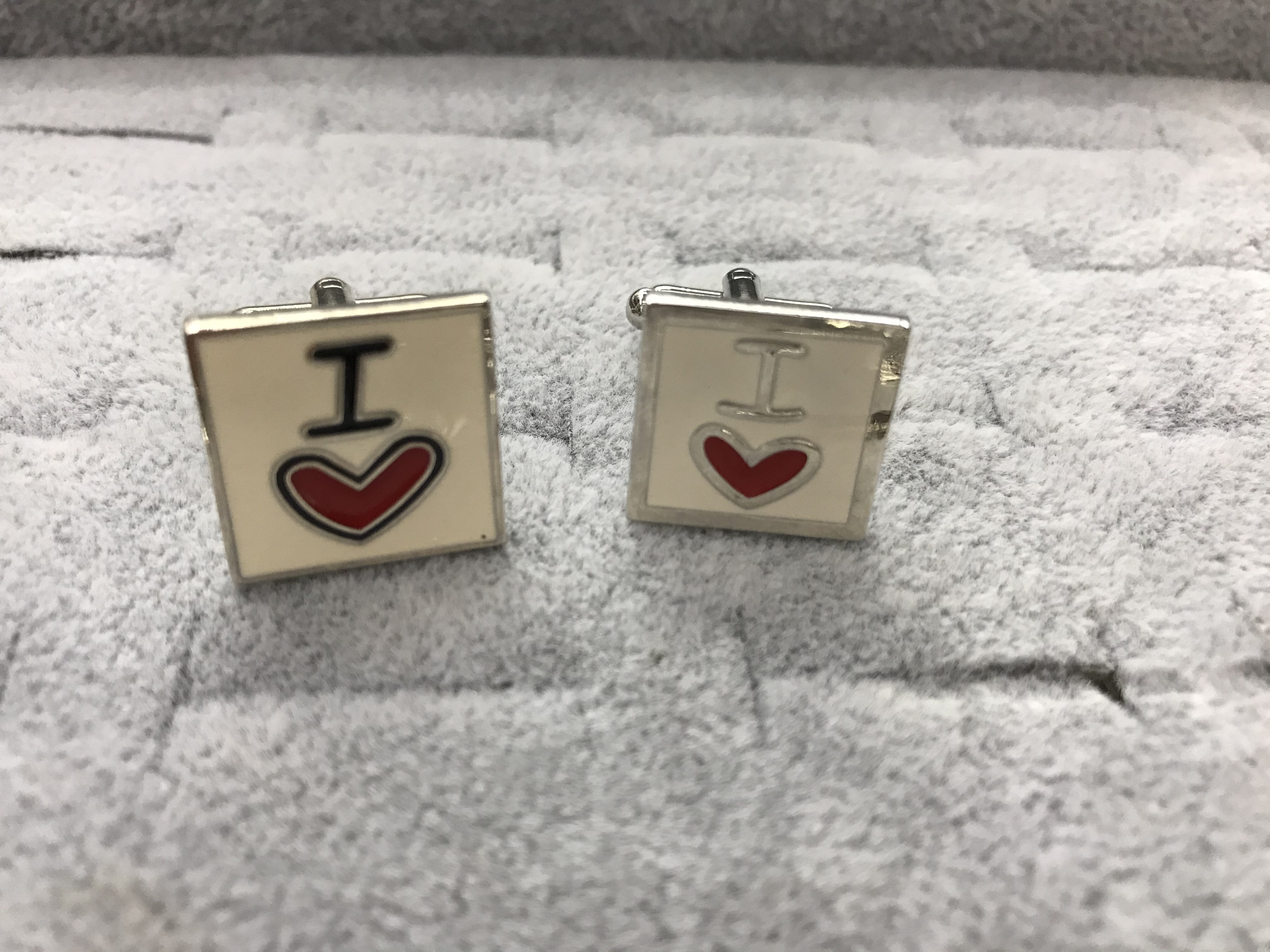 Heart 💗 cufflinks Specification image