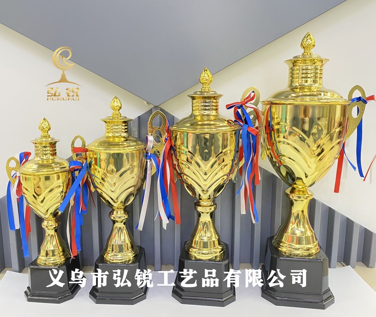 The new 3282C metal trophy is now available, measuring 10*36CM. It can be customized as a prize for competitions and annual meetings detail image 2