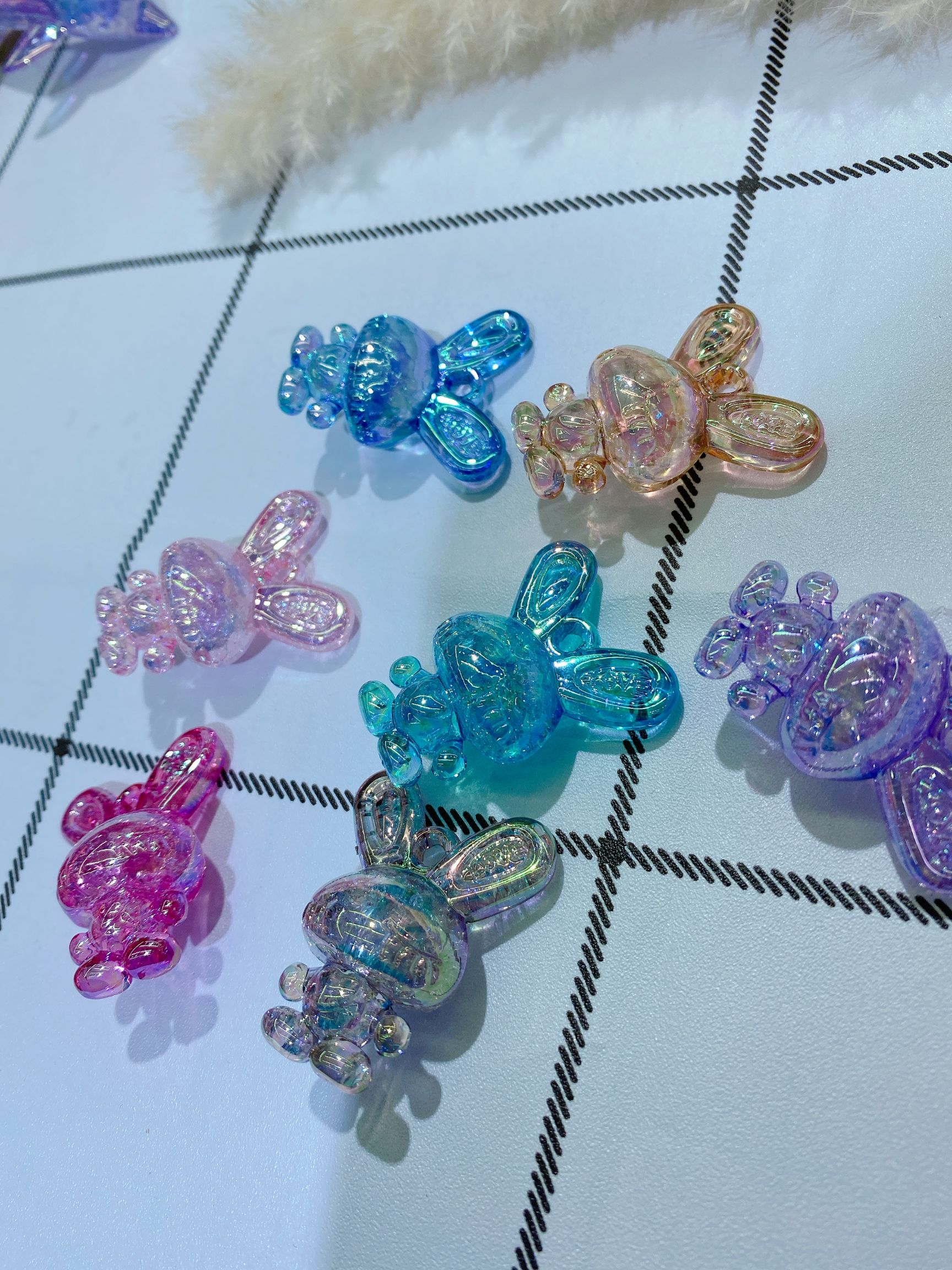 亚克力吊孔 兔子七彩挂件 饰品配件