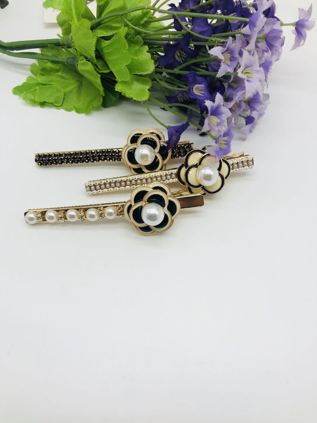 Korean-style pearl oil flower hair clips, super fairy pearl water diamond duckbeak clips, internet-famous edge clips, and fresh bangs clips detail image 2