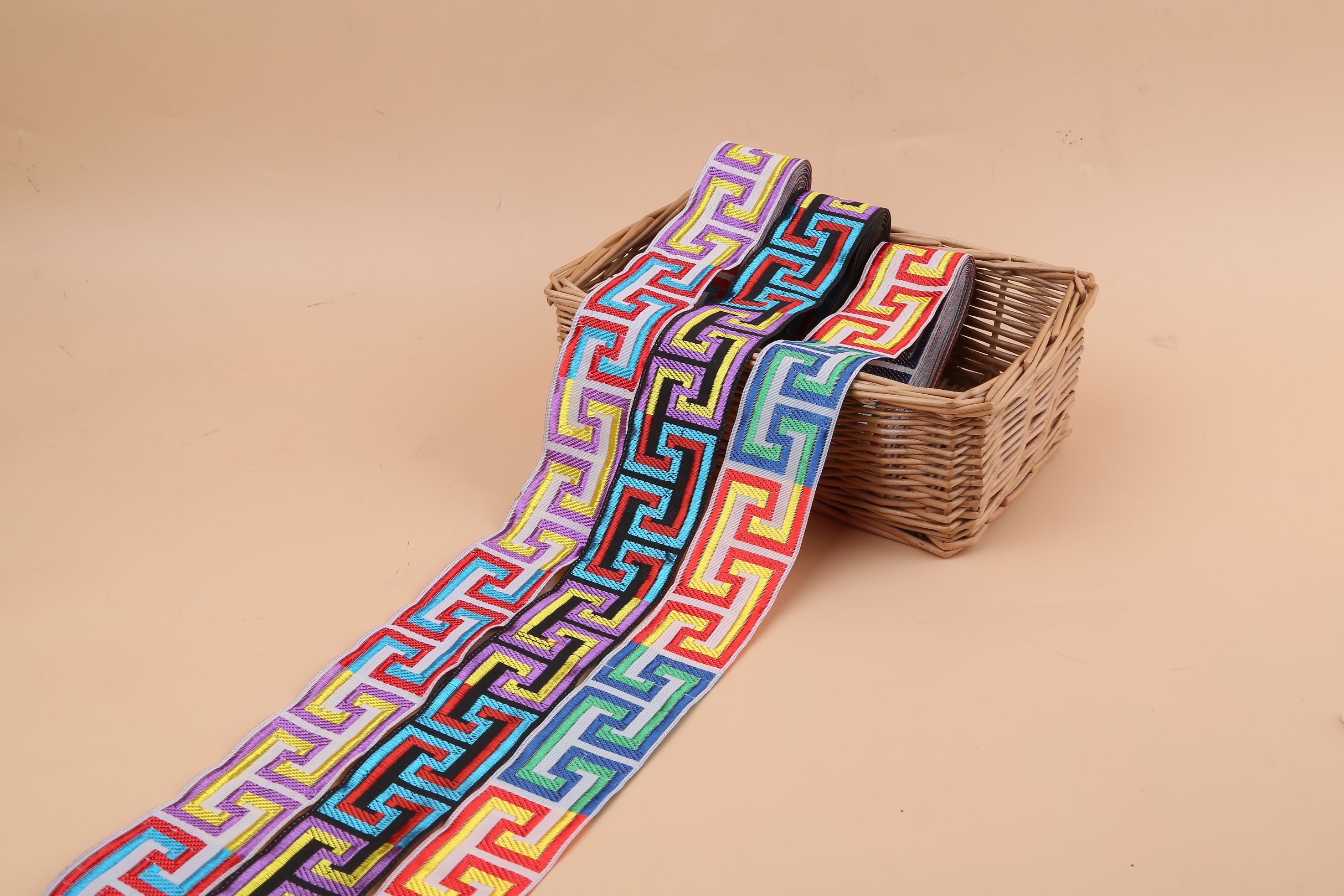 织带/鞋带/蝴蝶结/鼎信/丝带白底实物图