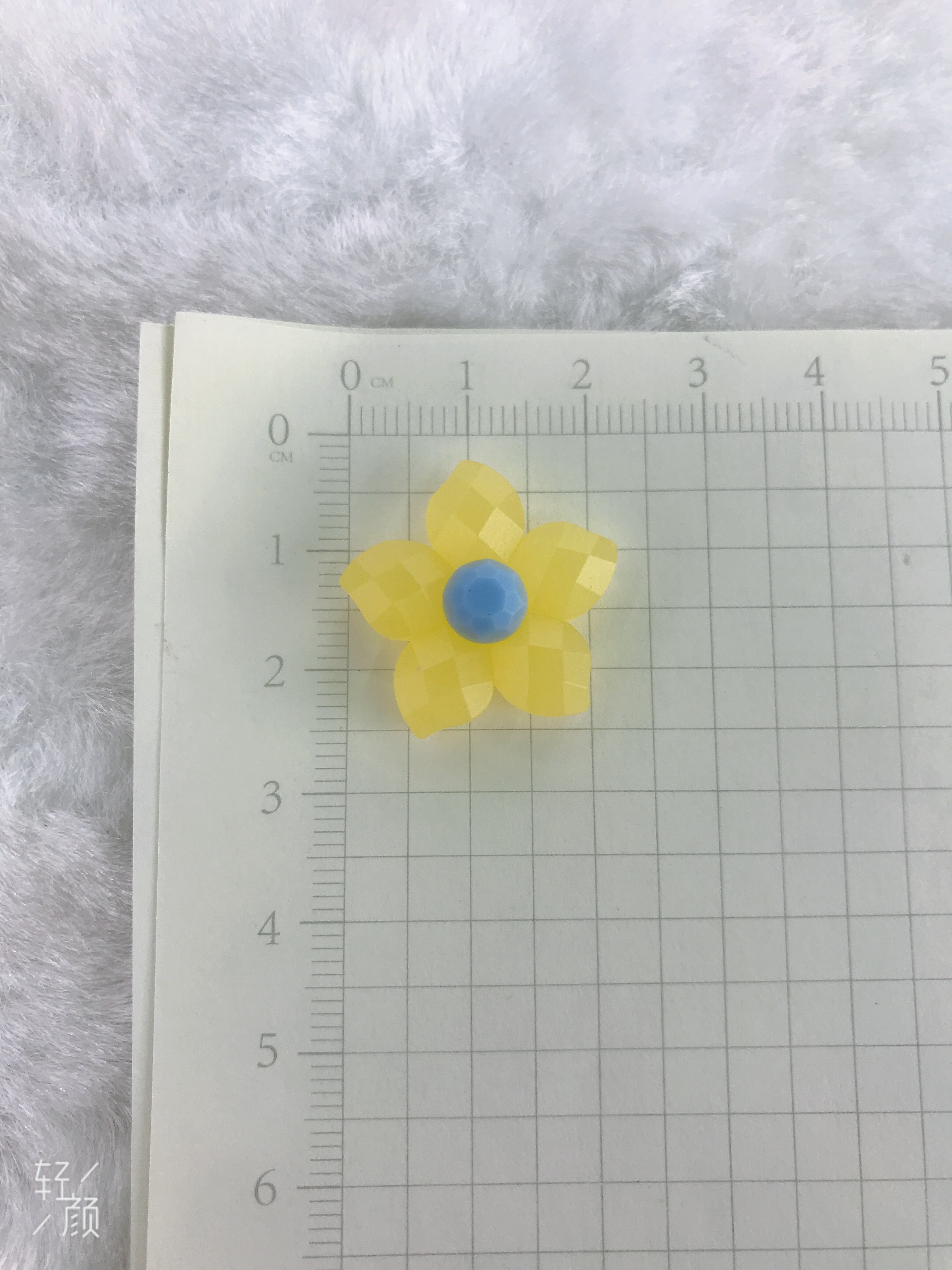 Medium-sized pointed five-leaf flower with matte effect of ab glue epoxy resin accessories details Picture