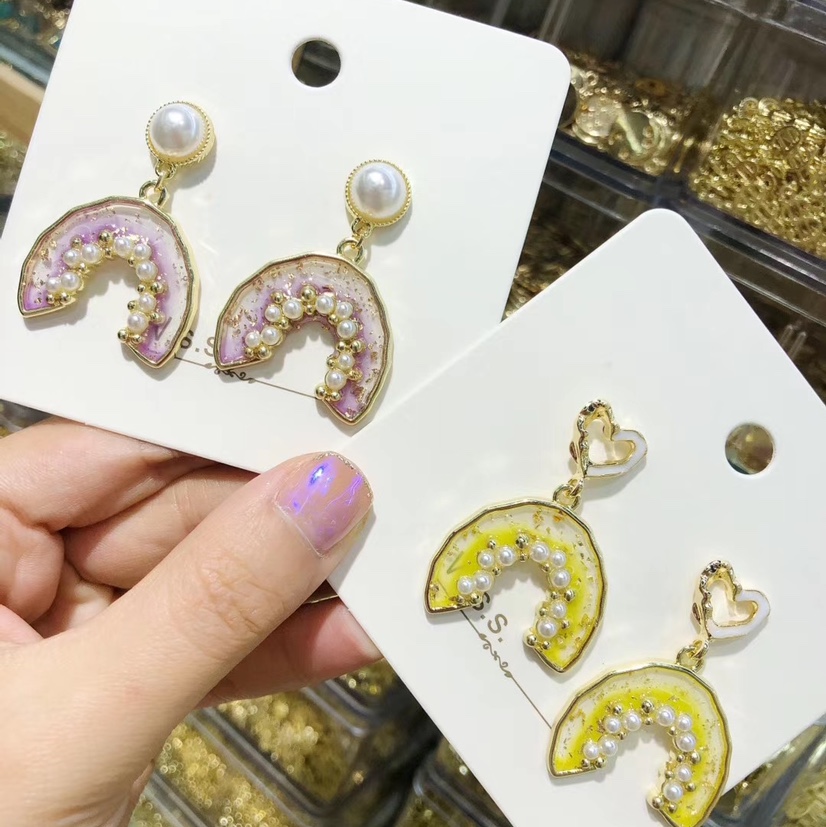 Pearl polish oil earrings