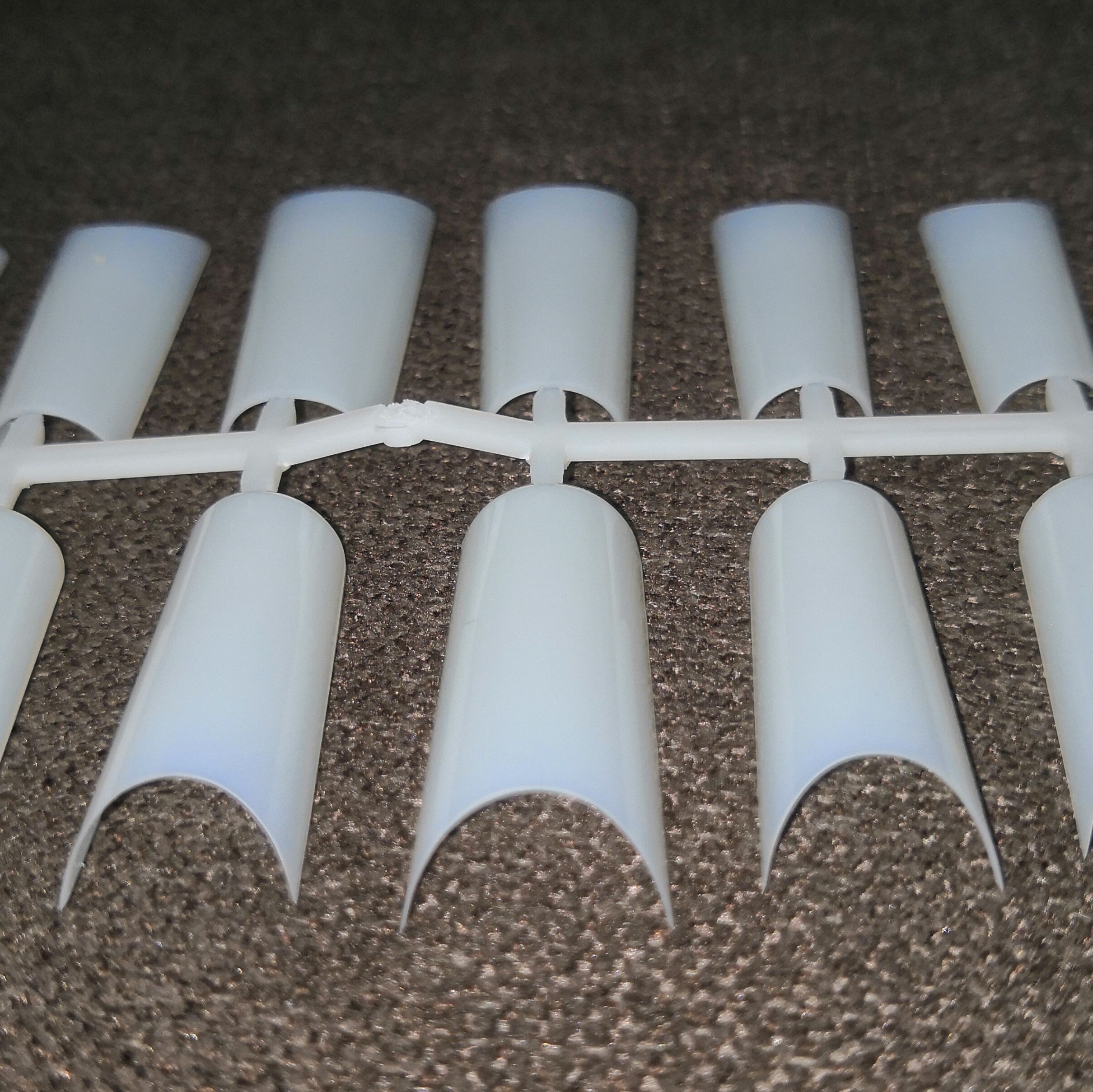 Nail art technique: French transparent and seamless nail plates, French nail plates, natural color nail plates detail image 1