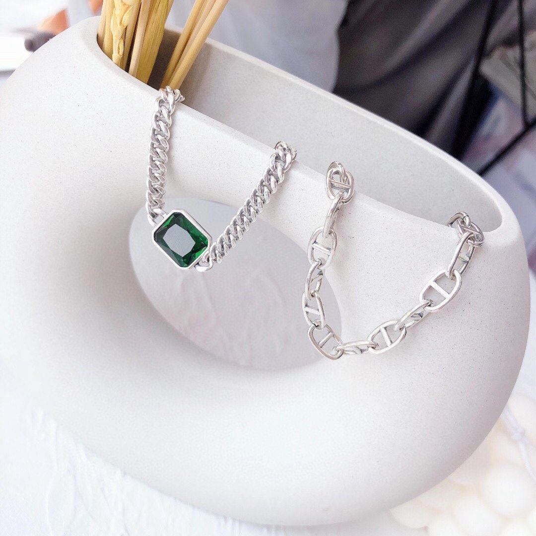 Pure silver all over. Pig nose bracelet...