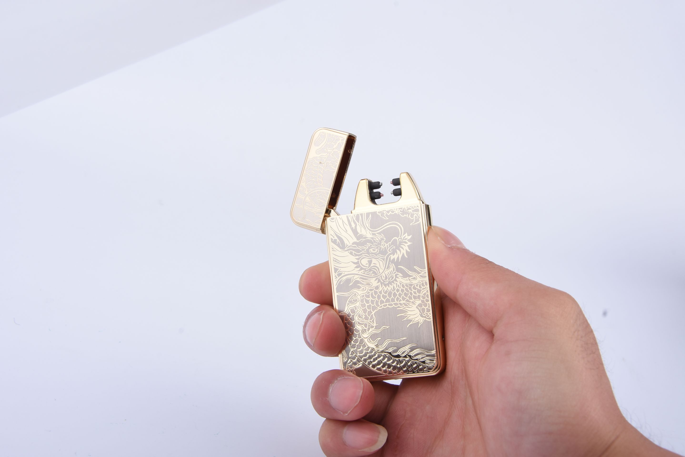 电弧脉冲打火机USB充电脉冲防风打火机金雕双龙龙之部落点烟器详情图6