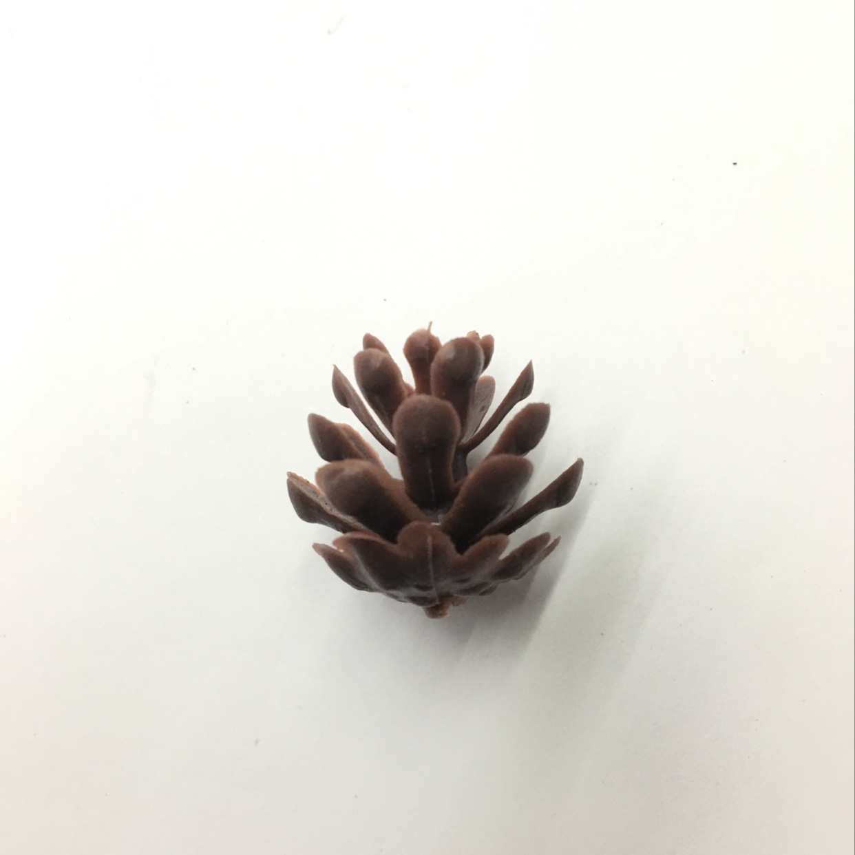 塑料仿真松果 圣诞工艺品辅料DIY配件 拍摄道具圣诞装饰摆件2公分