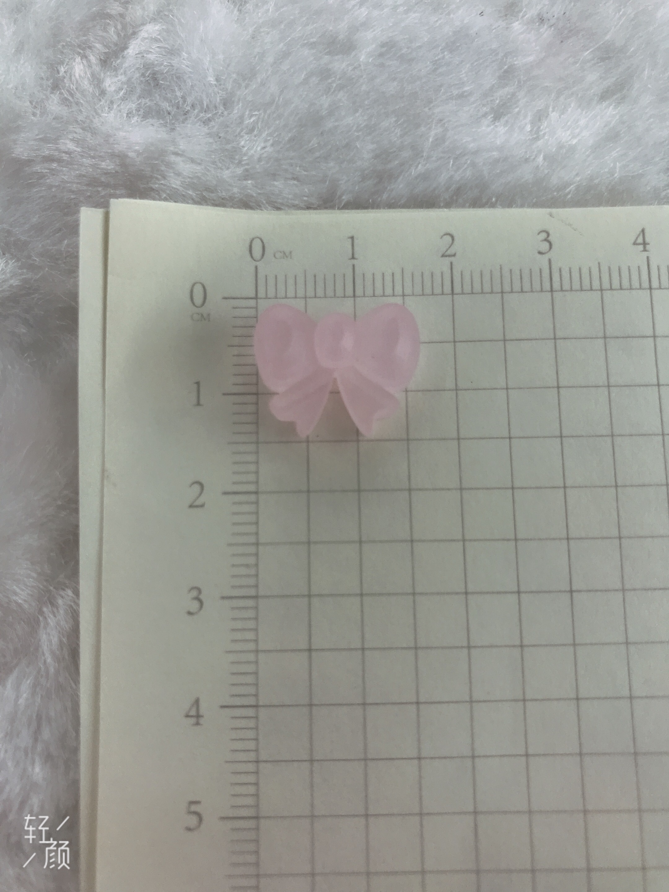 ab glue epoxy resin accessory matte effect small ribbon bow tie details Picture