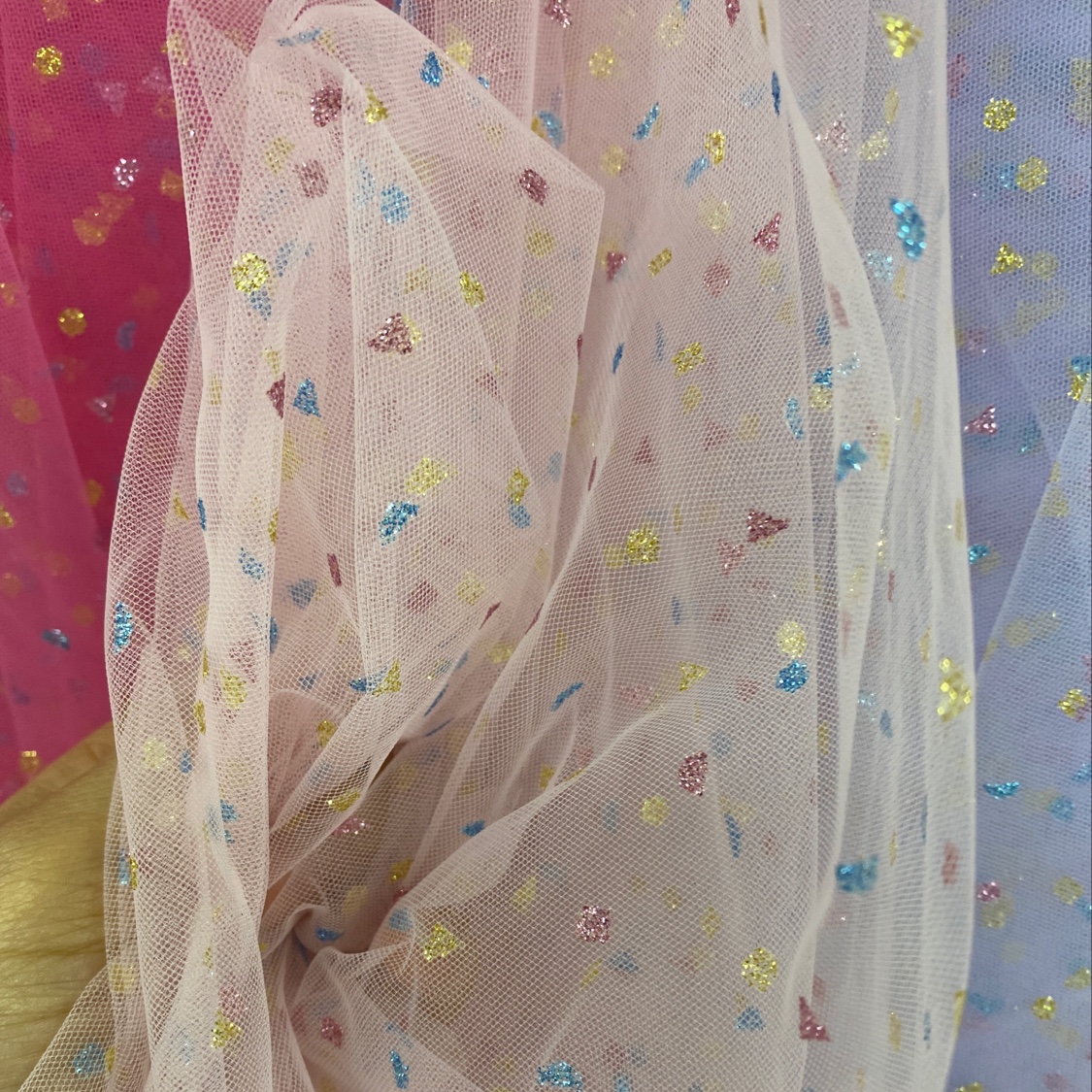 Factory direct sales of the new season's best-selling tulle in 2022, with immediate stock available