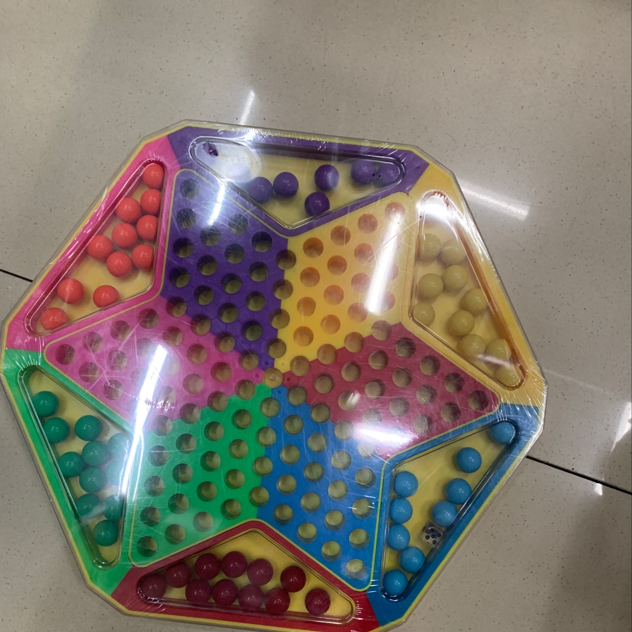 Large Hex Acrylic Checkers details Picture
