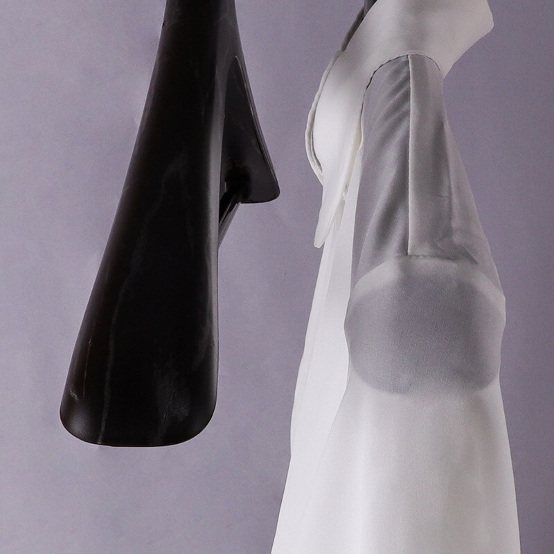 新款黑色实木防滑衣架酒店服装店男女装木质衣服架裤撑挂LOGO定制产品图