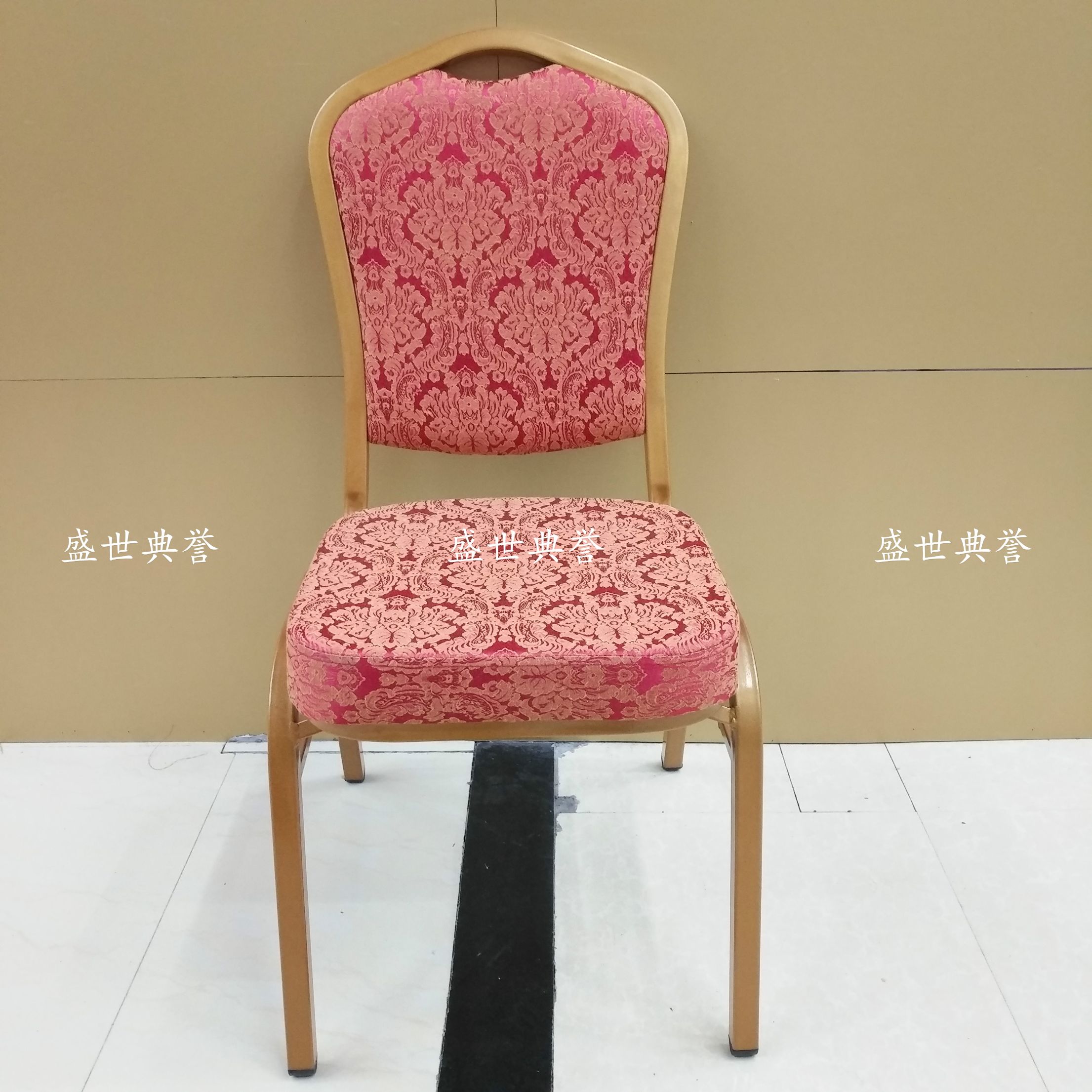 Custom-made banquet tables and chairs for star hotels in Nanjing, banquet halls, conference centers, wedding banquets, and metal steel chairs details Picture