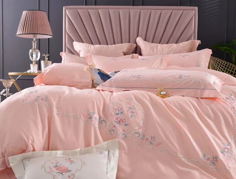 2020    新款【高密臻品】60长绒棉绣花四件套详情图7