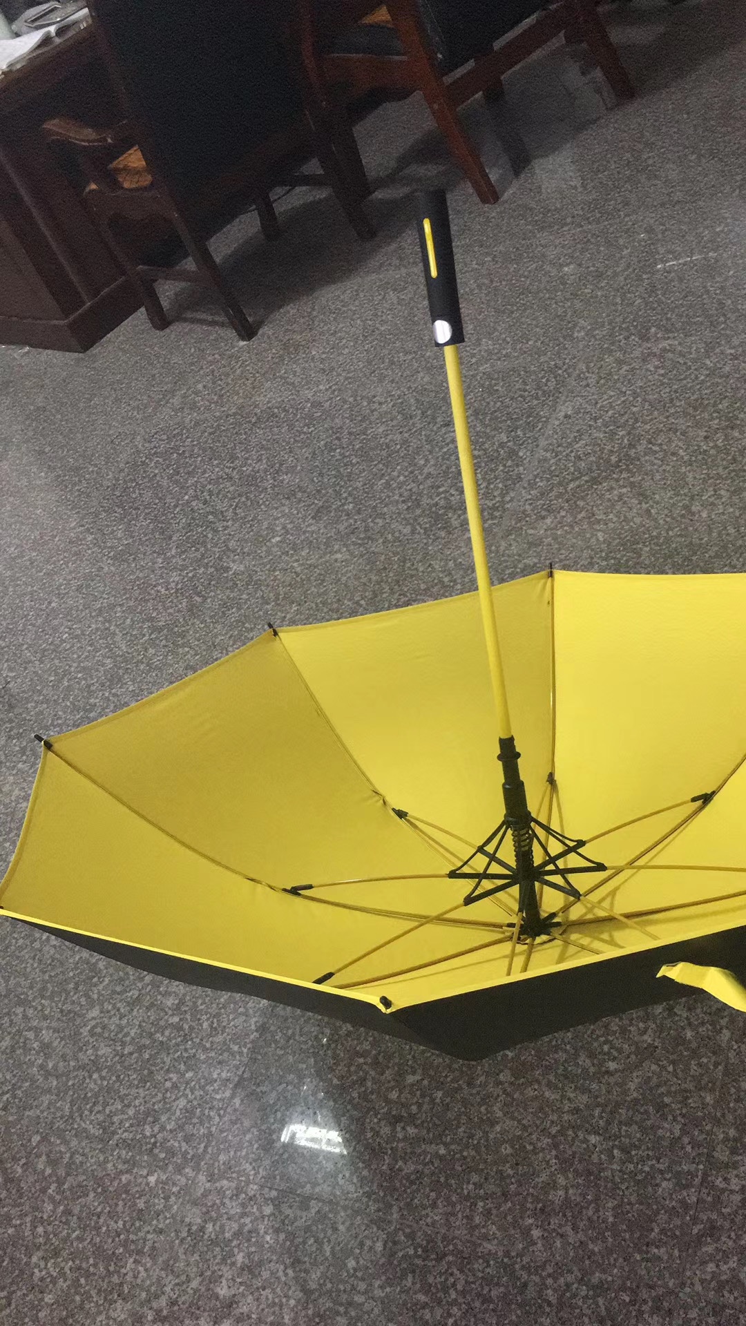 Fiber umbrellas come in a variety of colors Application Scenario
