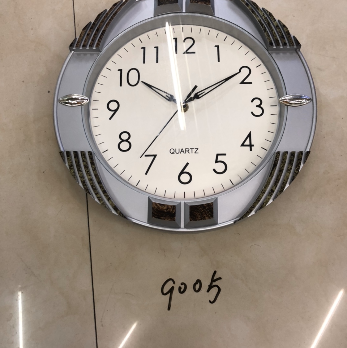 31CM wood grain clock