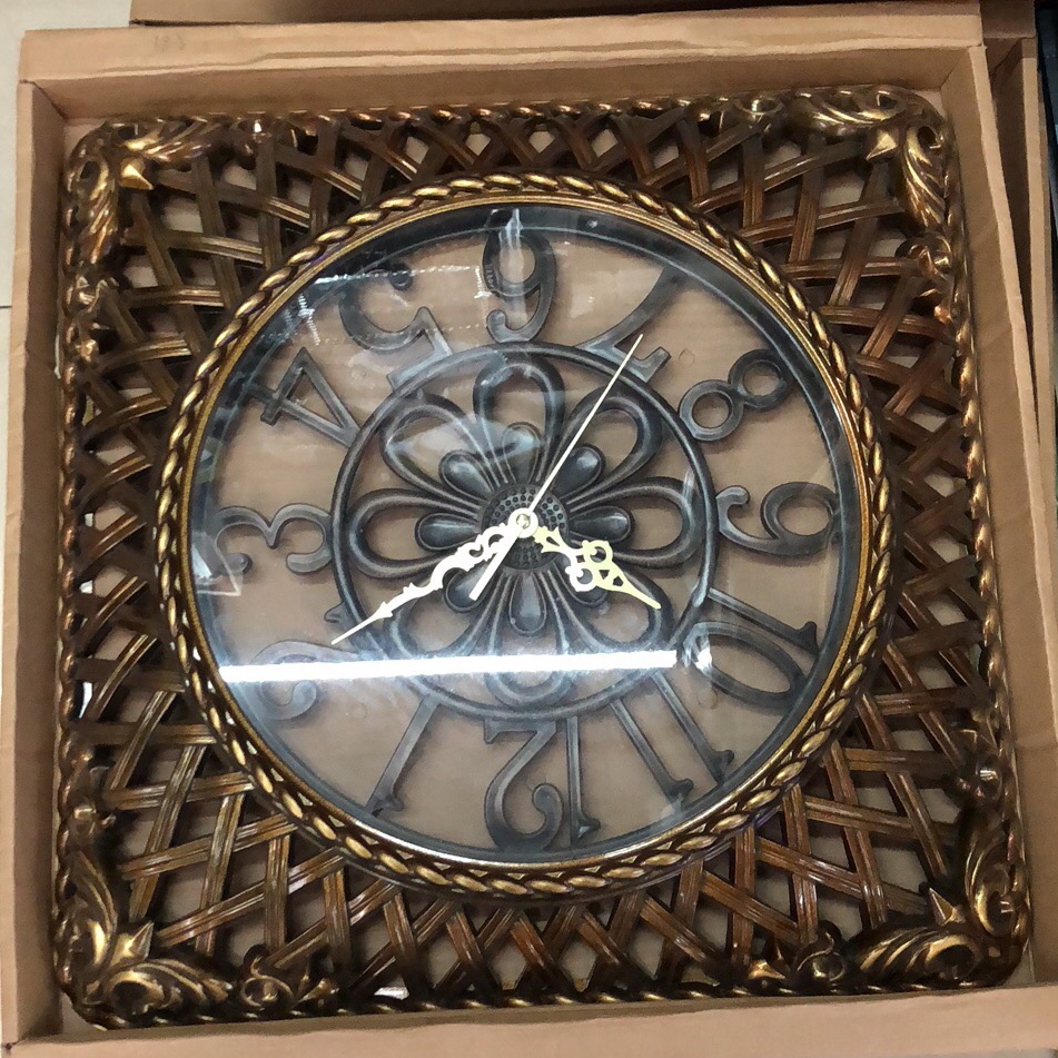 45CM hollow square retro clock