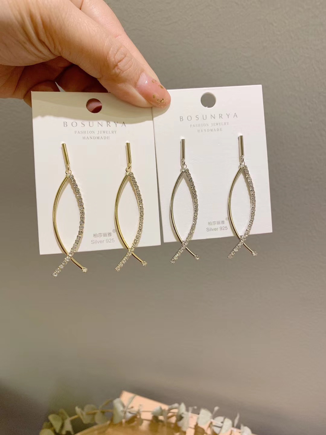 Earrings of the same style as those in live-streaming by Internet celebrities details Picture