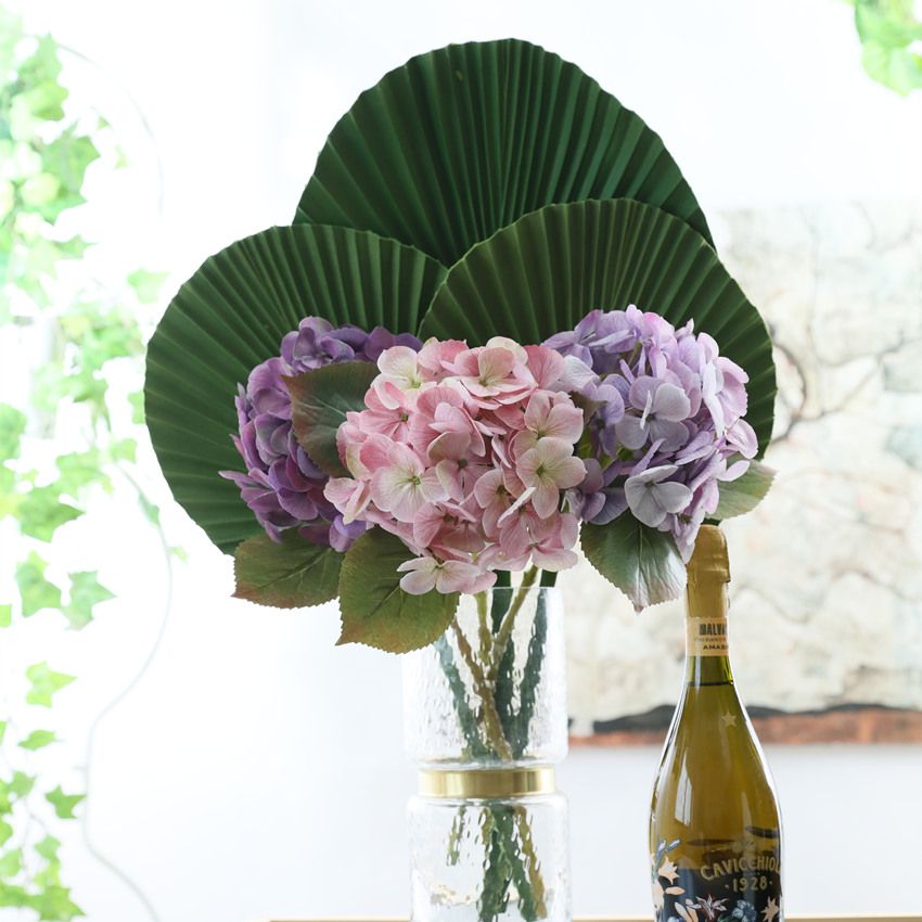 PU artificial flowers, banana leaves, palm leaves, artificial plants, flower arrangements, sunflower leaves, fan leaves, green large leaves, fashionable home decoration details Picture