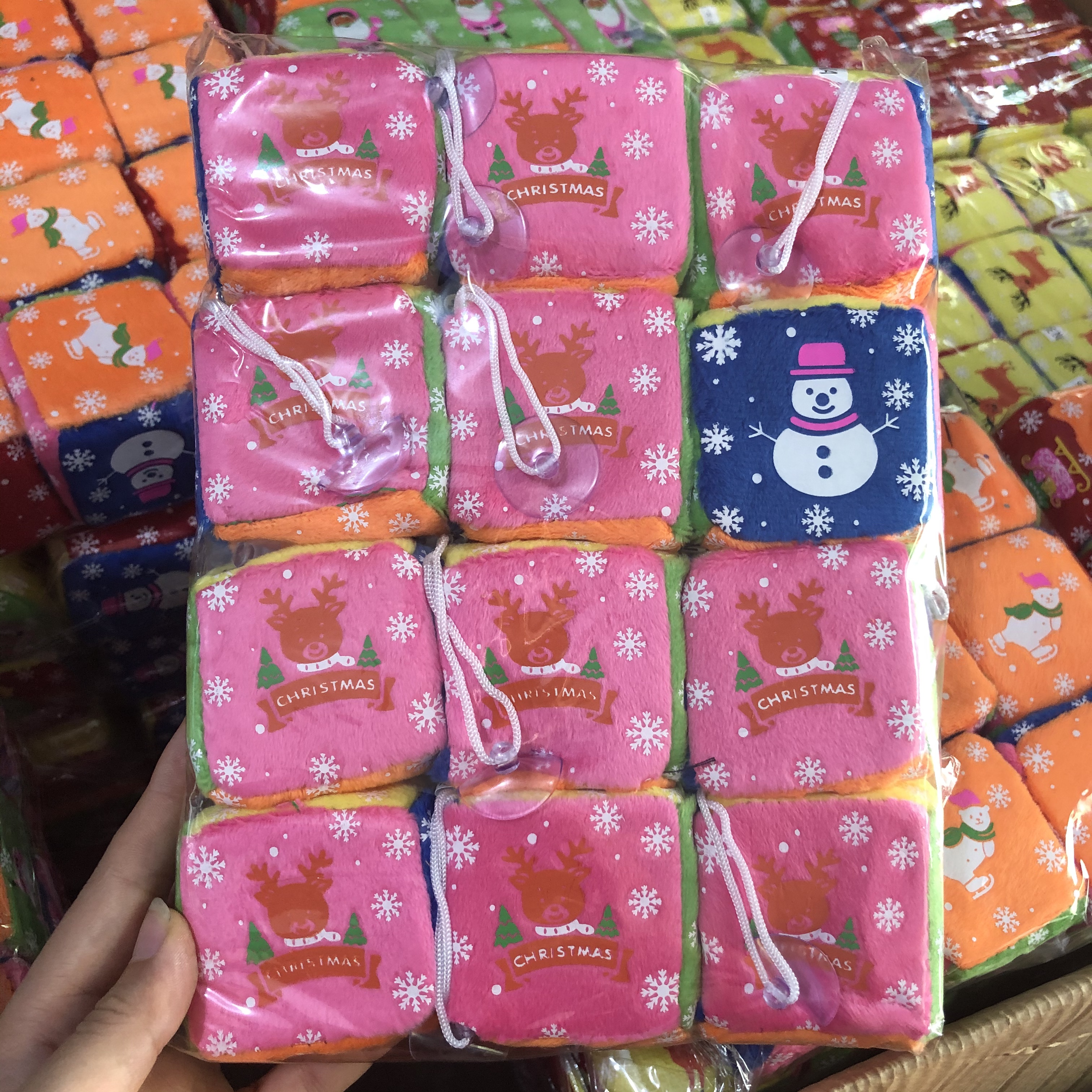 Dados de navidad colgante de navidad llavero colgante de carro regalo de navidad 6cm navidad dice ventosa gancho undefined
