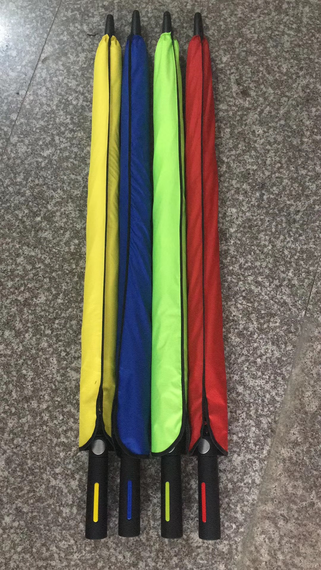 Fiber umbrellas come in a variety of colors Item Picture