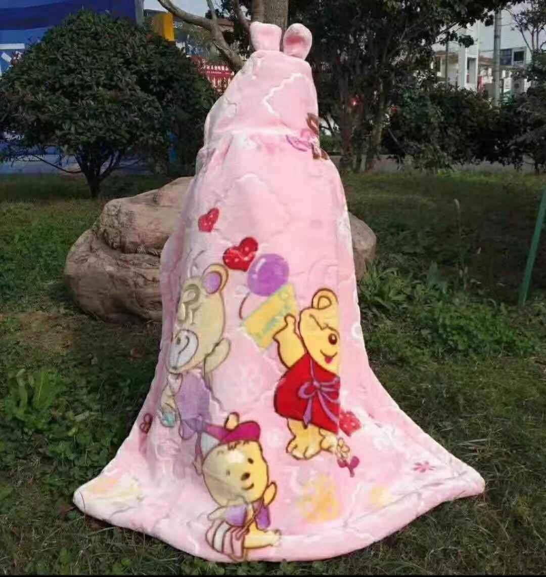 2021 new factory direct wholesale explosion skin-friendly cape Application Scenario