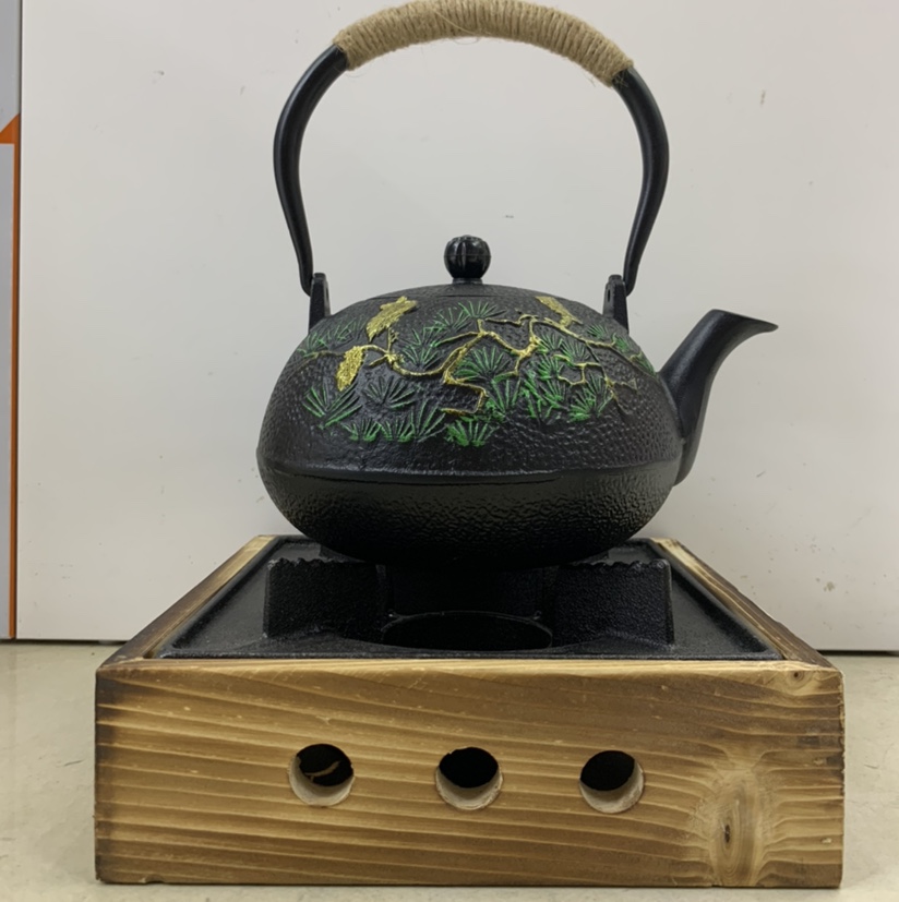 Old Teapot Old Iron Pot Relief Iron Pot Pure Hand-Made Iron Pot Copper Cover Copper Pot Teapot Enamel Tea Craft Set Manufacturers Direct Wholesale details Picture