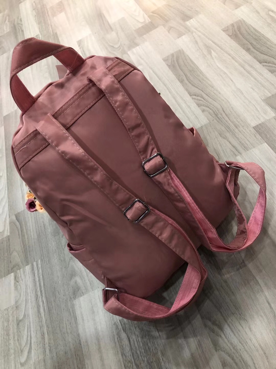 女包新款尼龙双肩包时尚纯色学生背包厂家直销休闲旅行双肩包详情图9