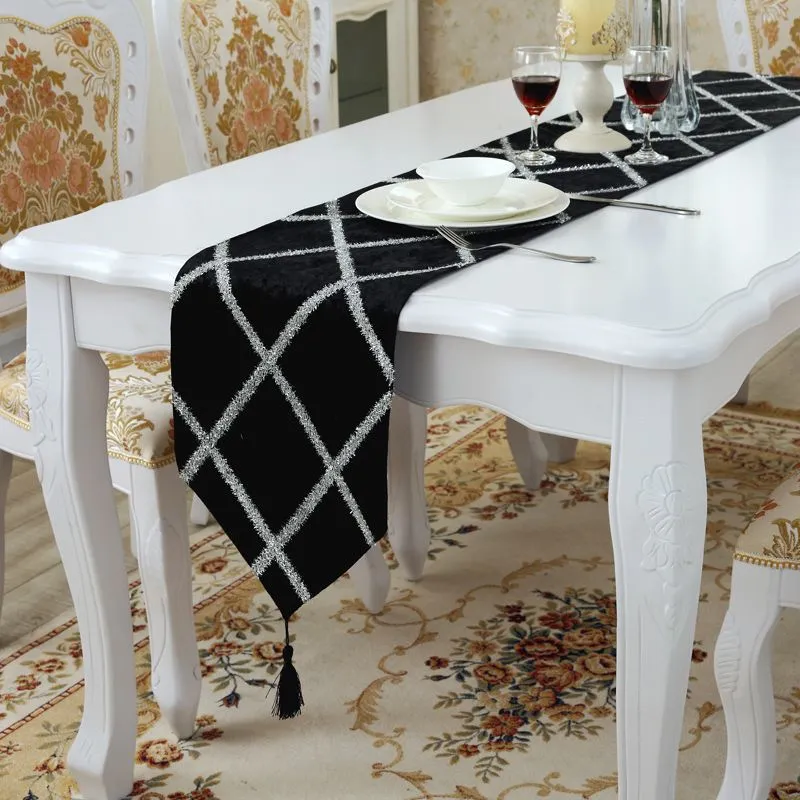 European new classical velvet gilded table flag, modern simple table towel, fabric, Chinese coffee table flag, fabric, TV cabinet fabric detail image 5