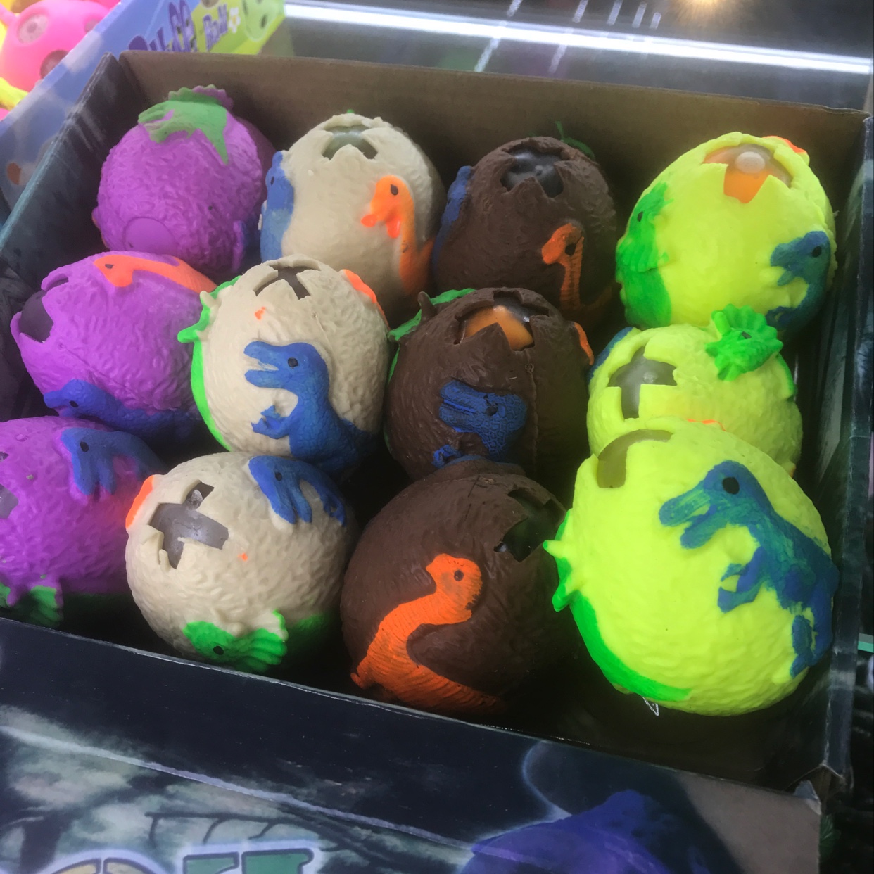 发泄恐龙蛋