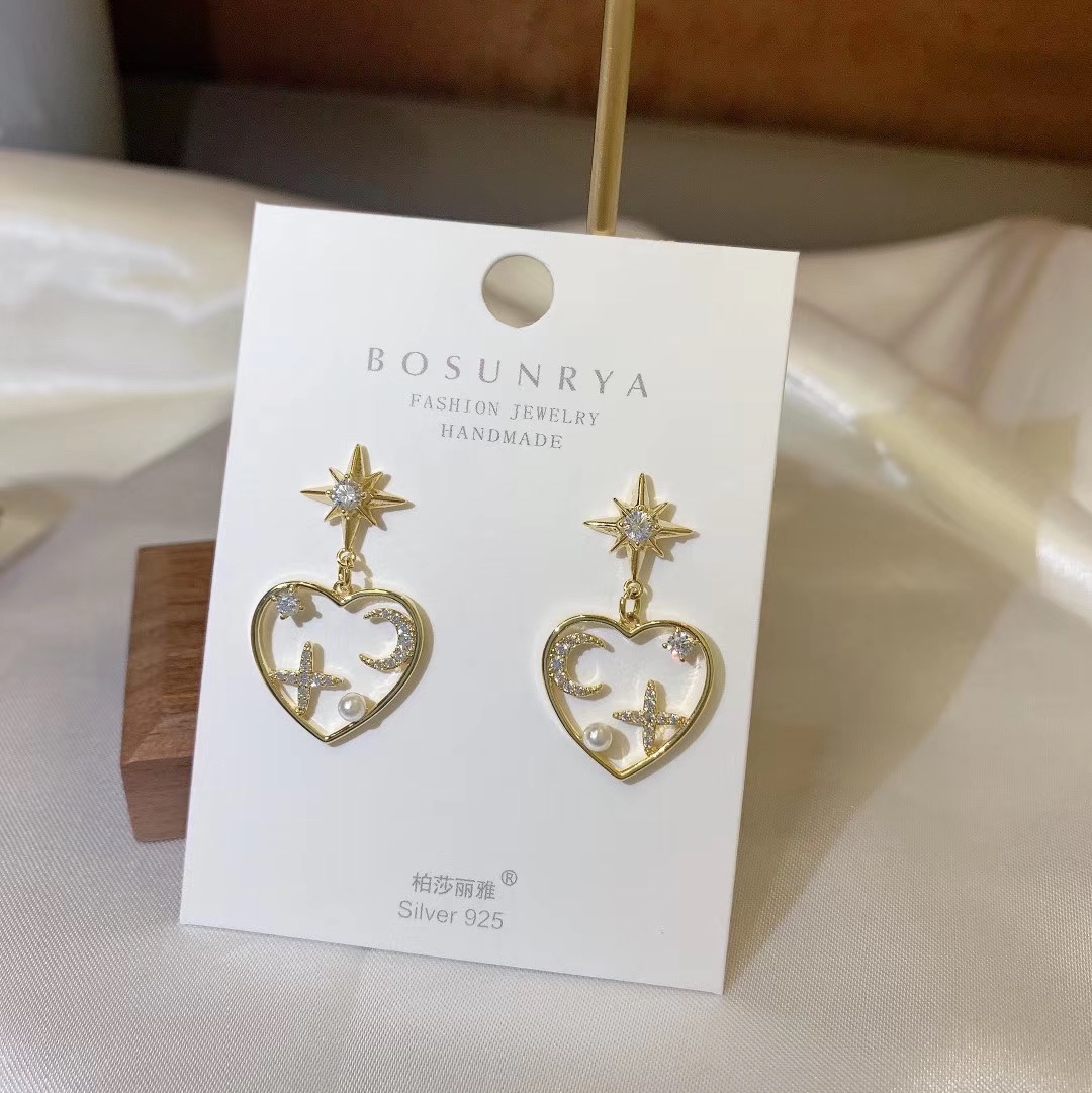 New simple and fashionable earrings and earrings