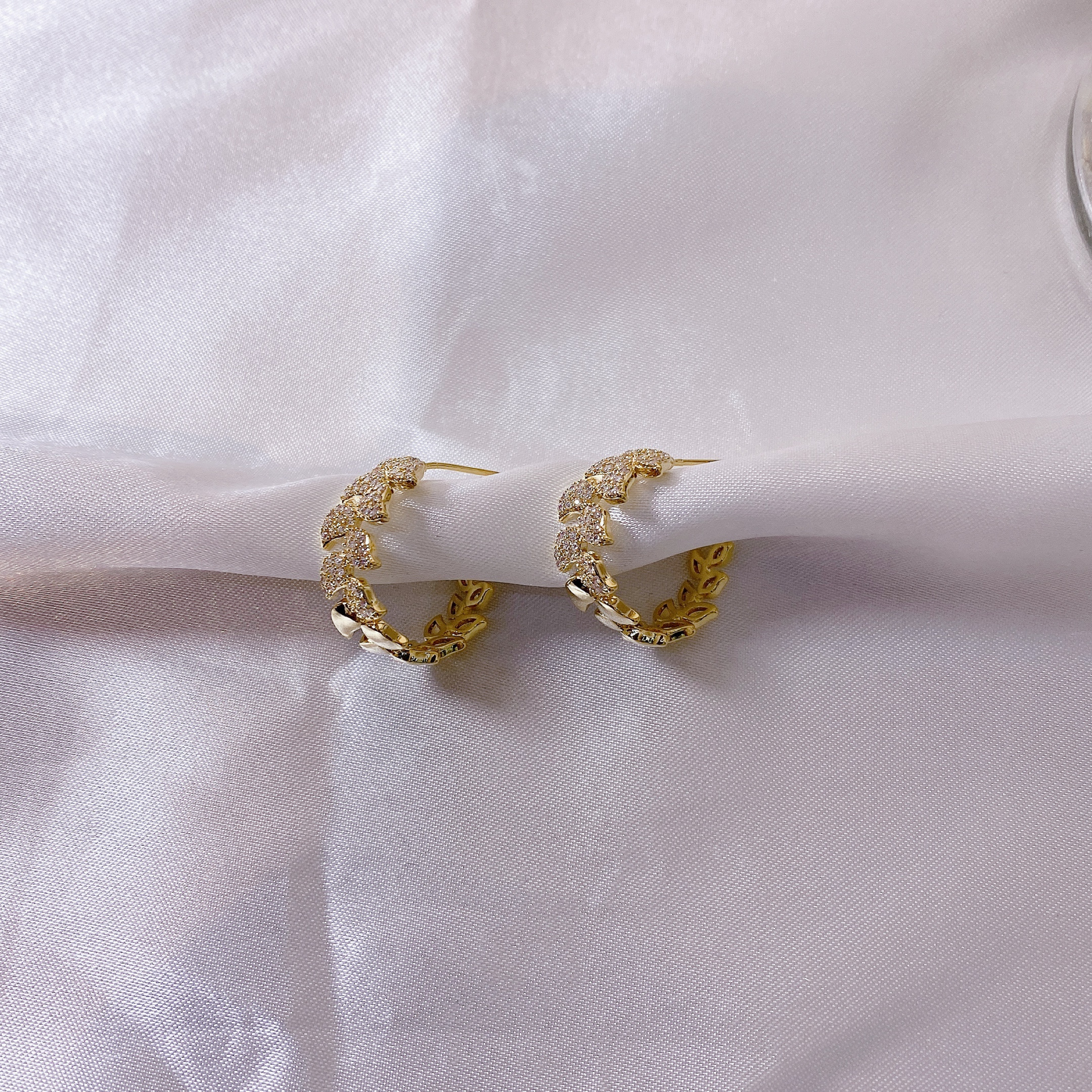 Simple and fashionable earrings and earrings Specification image