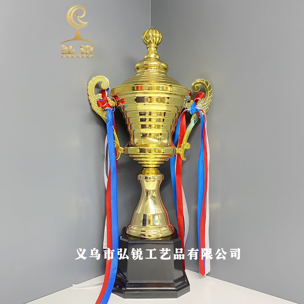 The new 1042C metal trophy is now available, measuring 10*35CM. The competition rewards and prizes can be customized with logos detail image 3