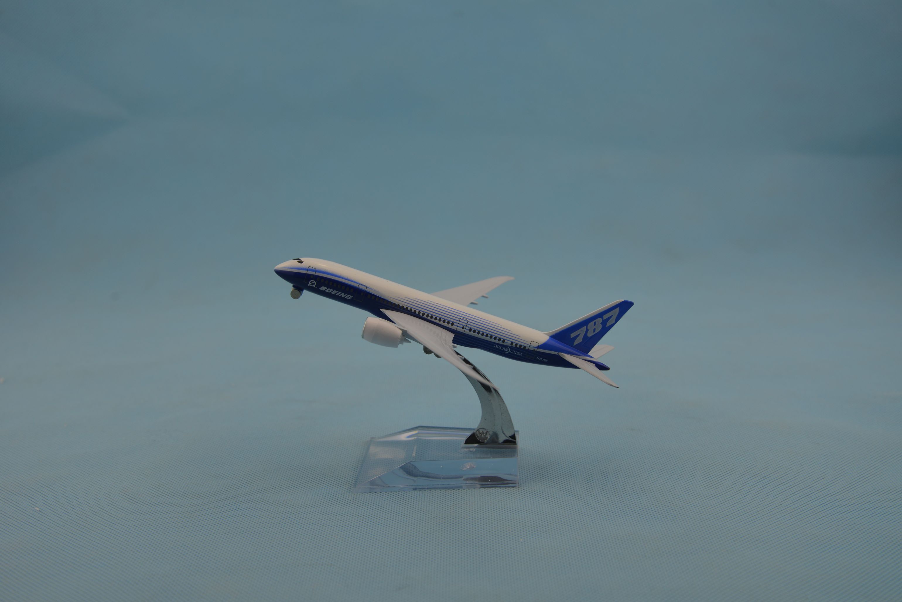 飞机模型（14CM美国波音公司B787）合金飞机模型  金属飞机模型详情图1