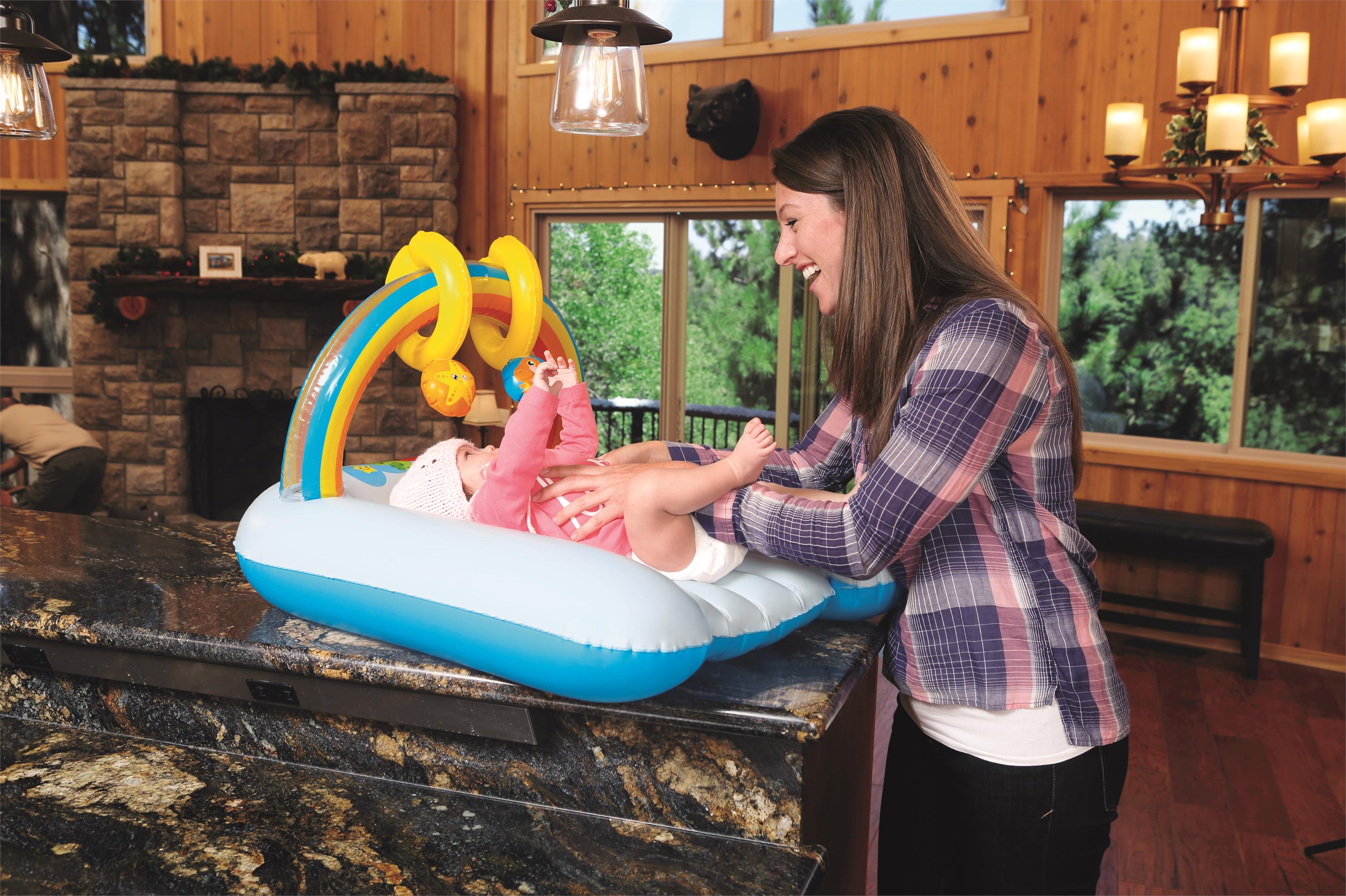 Bestway 32" x 25" x 18"/81cm x 63cm x 46cm 婴儿游乐垫