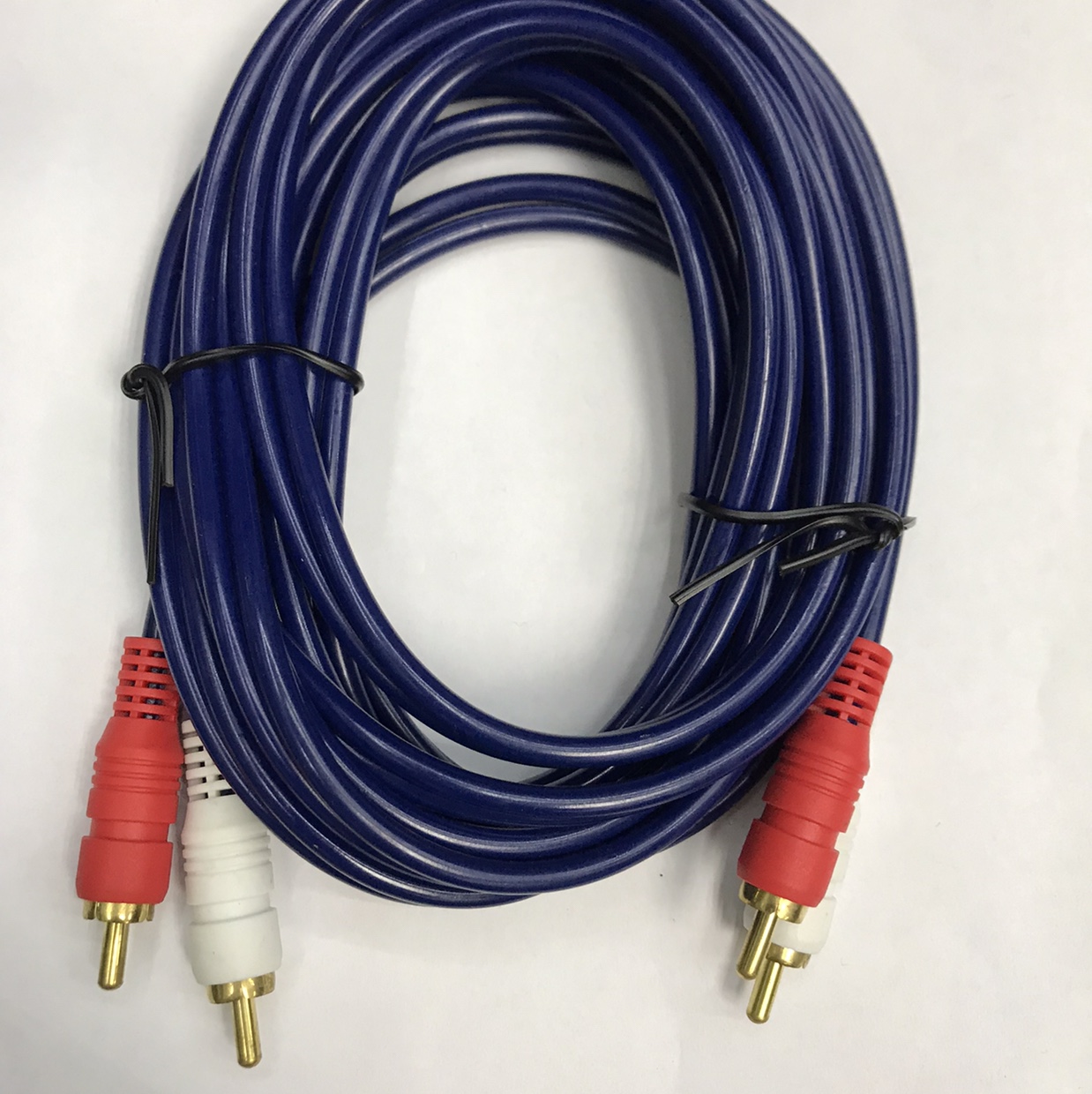 Av4-head audio cable