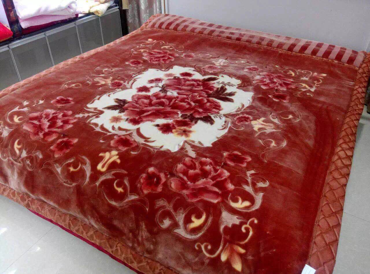 Manufacturers Wholesale Thickened Warm Cloud Sable Velvet Blanket Coral Velvet Blanket Autumn And Winter New Flannel Blanket Wholesale Application Scenario