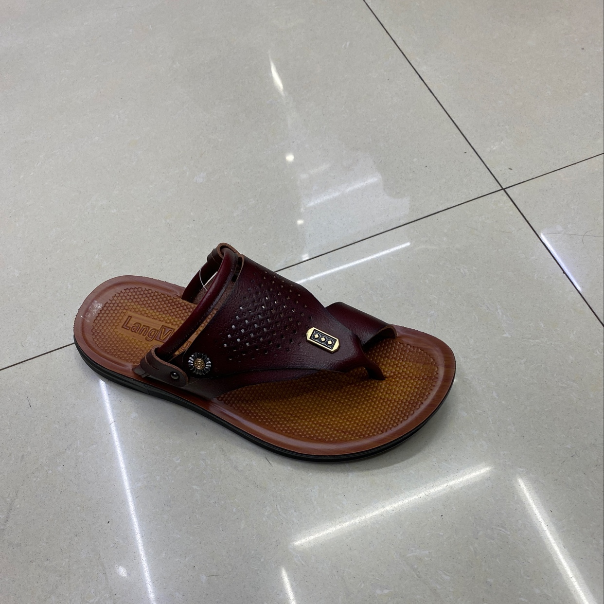 pu slippers details Picture