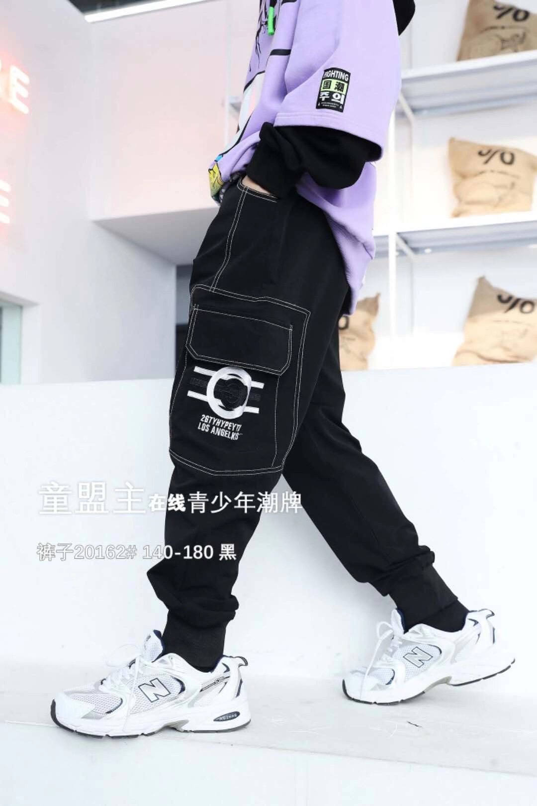 童盟主少年装细节图