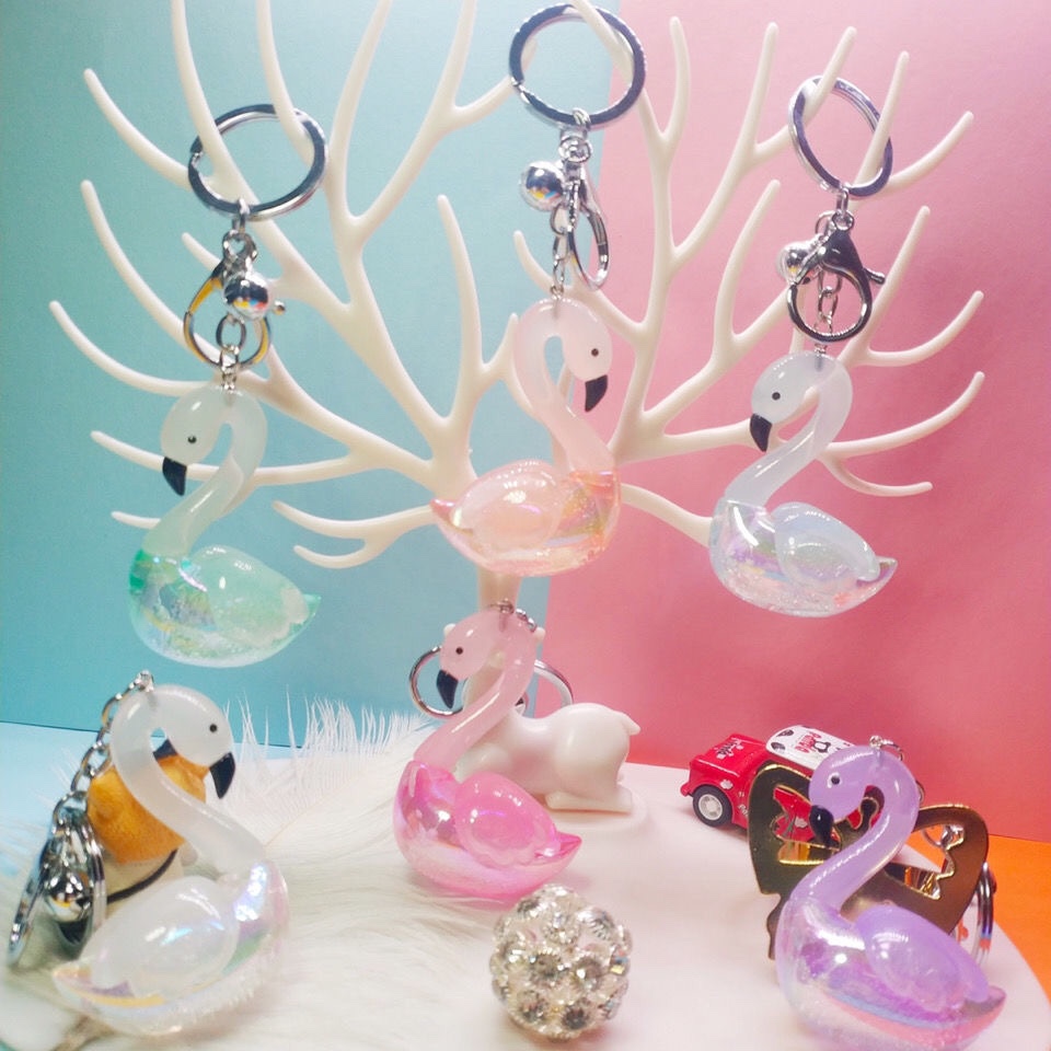 Creative cute bubble crystal Swan keychain women's bag pendant couple keychain fashion cute schoolbag pendant thumbnail