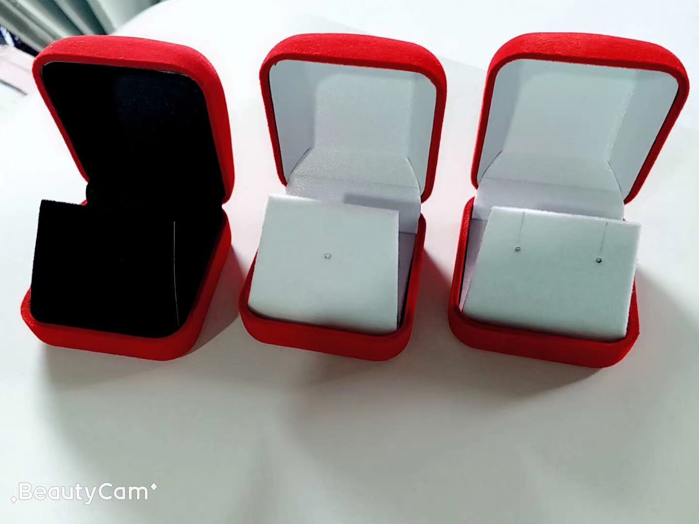 弧面植绒戒指盒、耳钉盒、耳环盒产品图