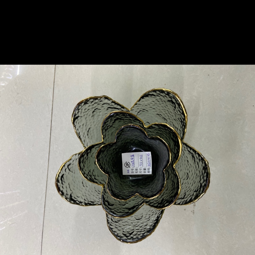 Large five-petal grey Nordic style Ins style gilt glass tableware creative scallop plate dessert plate salad bowl thumbnail