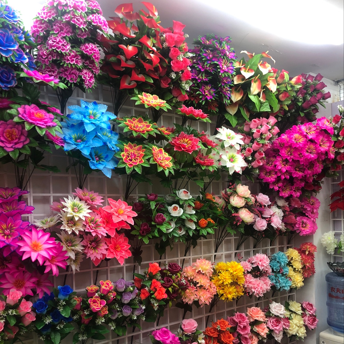 Wu Linbo's Flower Shop describe pic - 1