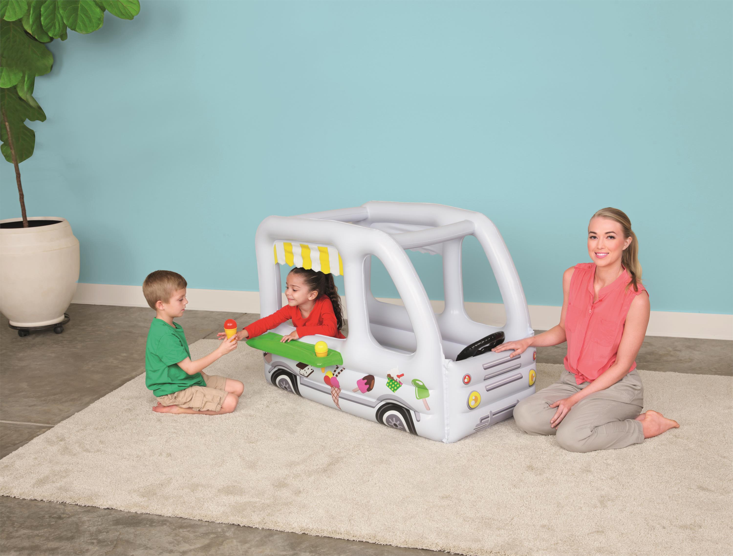 Up, In & Over™ 48"*33"*33"/1.22m*84cm*84cm 冰淇淋车球屋产品图