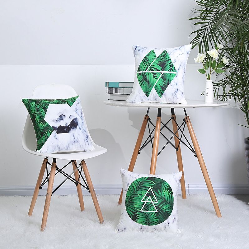 2022厂家直销新品爆款批发新款宝宝绒面料抱枕详情图1