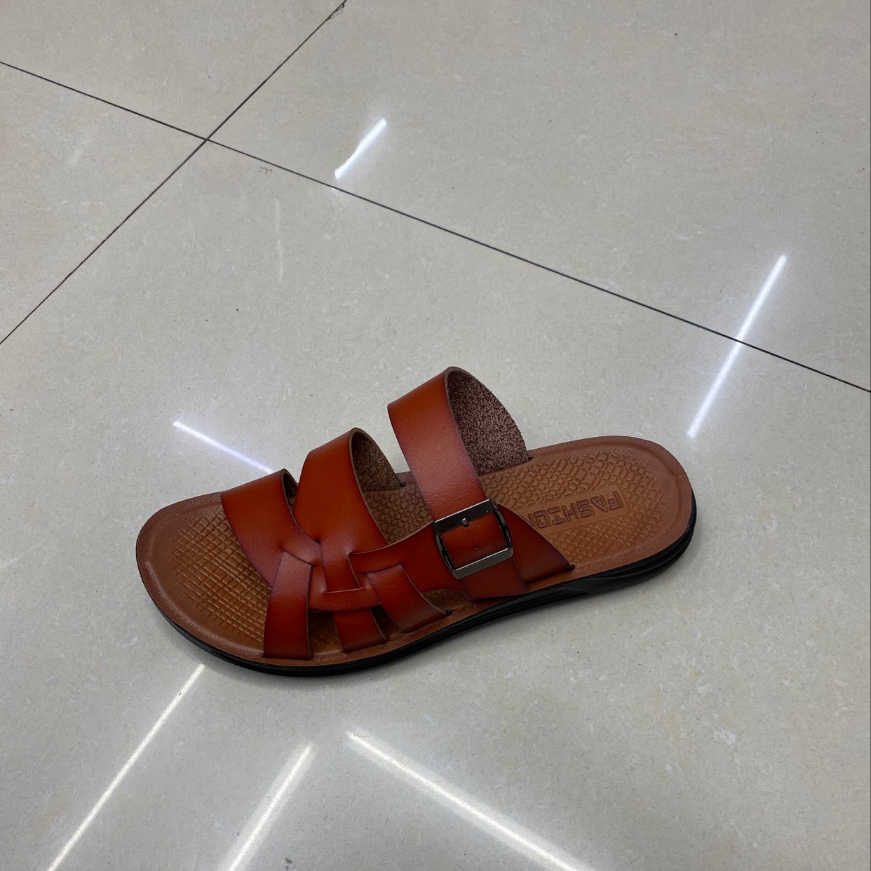 Wholesale n men beach shoes men details Picture