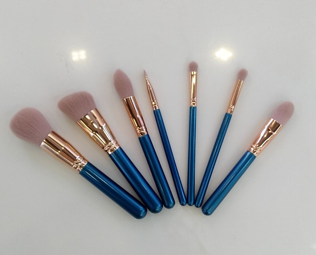 美妆套刷金铝蓝杆7支装